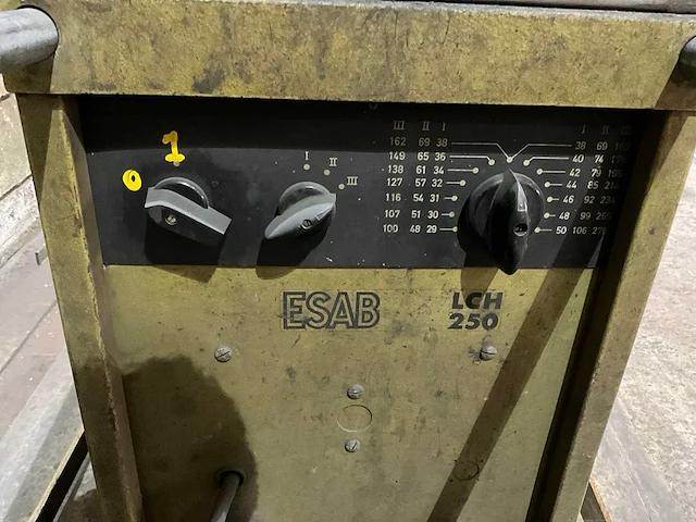 Esab lch250 lasapparaat - afbeelding 2 van  4
