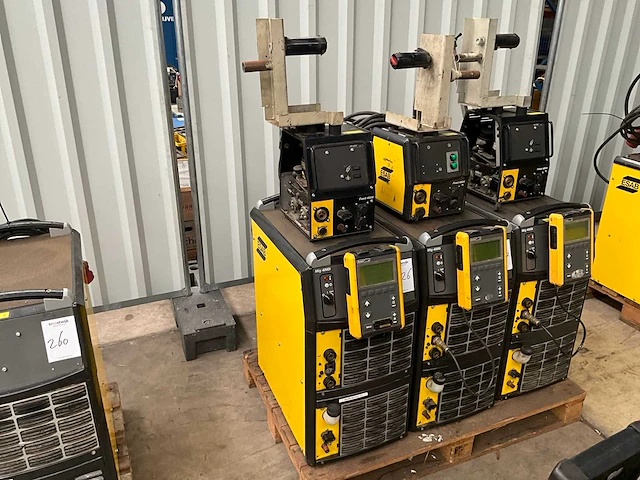 Esab mig 4000iw mig lasapparaat - afbeelding 1 van  6
