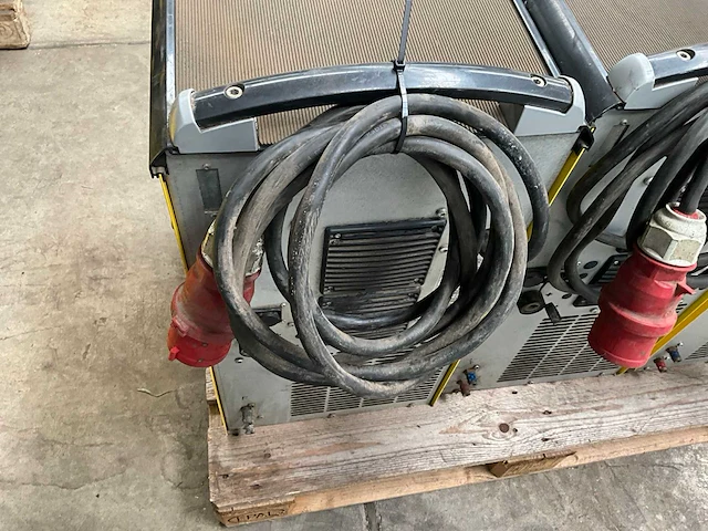 Esab mig 4000iw mig lasapparaat - afbeelding 4 van  5