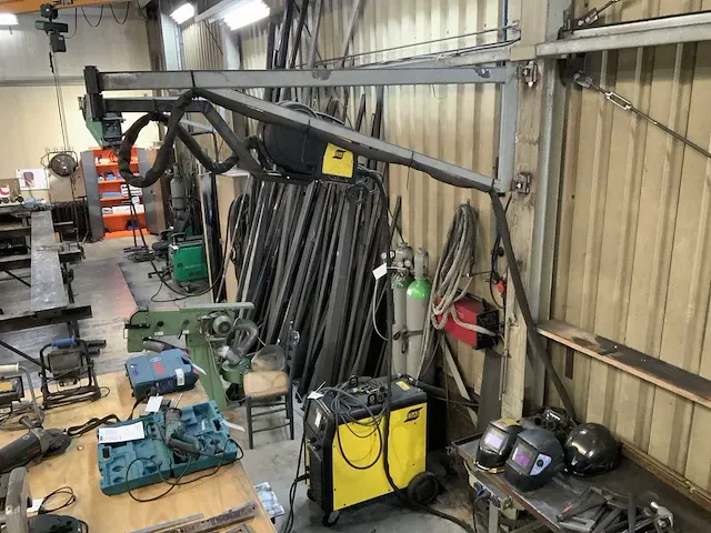 Esab mig 405 w lasapparaat - afbeelding 8 van  9