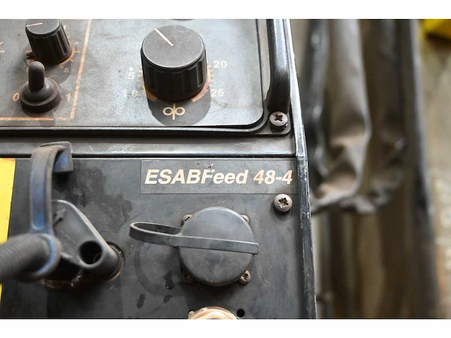Esab mig 500tw lasapparaat met esab 48-4 feed unit - afbeelding 3 van  11
