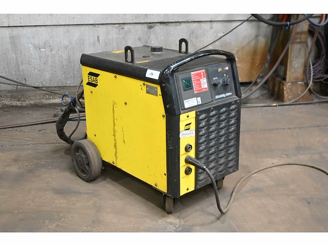 Esab mig 500tw lasapparaat met esab 48-4 feed unit - afbeelding 1 van  11