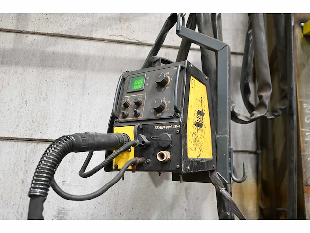 Esab mig 500tw lasapparaat met esab 48-4 feed unit - afbeelding 8 van  11