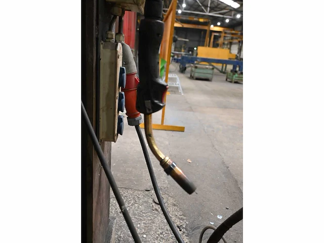 Esab warrior 400i cc/cv lasapparaat met esab warrior 304w feed unit - afbeelding 3 van  11