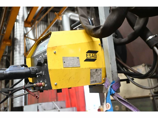 Esab warrior 400i cc/cv lasapparaat met esab warrior 304w feed unit - afbeelding 8 van  11