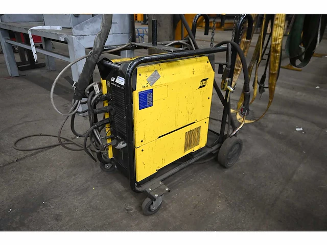 Esab warrior 500i cc/cv lasapparaat met esab warrior 304w feed unit - afbeelding 7 van  13