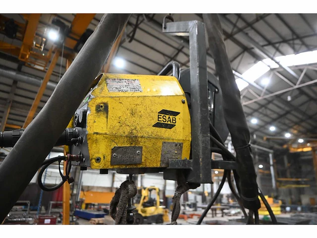 Esab warrior 500i cc/cv lasapparaat met esab warrior 304w feed unit - afbeelding 11 van  13