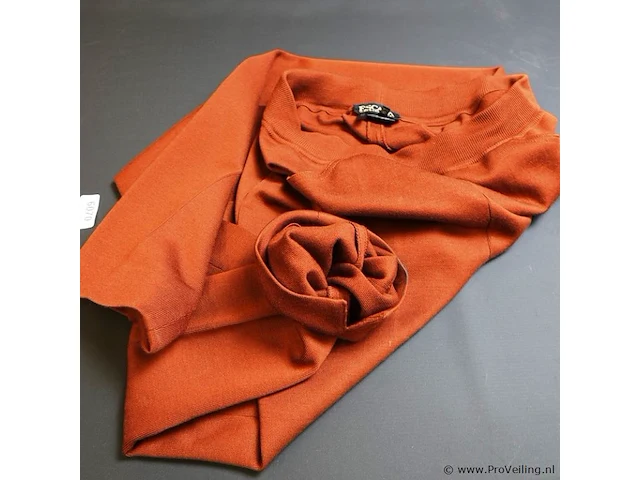 Escada margaretha ley - afbeelding 4 van  5