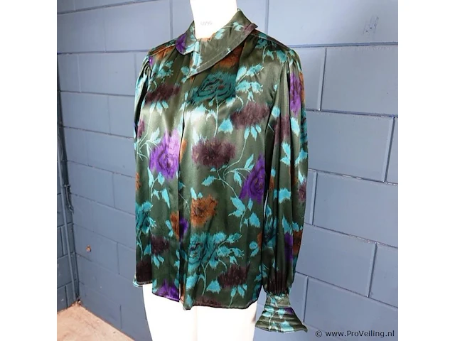 Escada - afbeelding 3 van  5