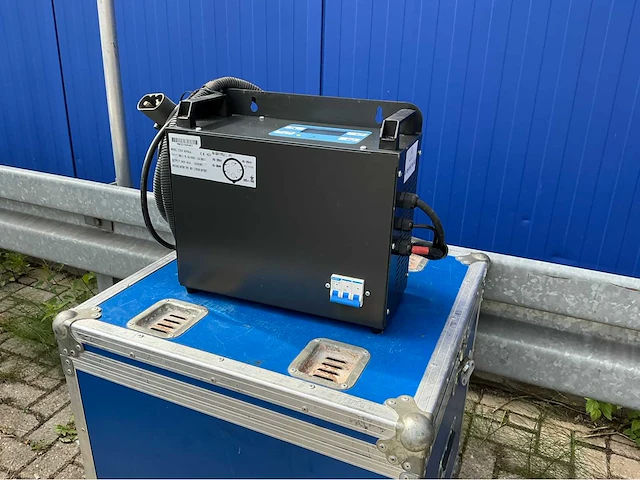 Esch-80v65a acculader - afbeelding 1 van  6