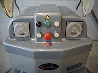 Escher - afbeelding 7 van  8