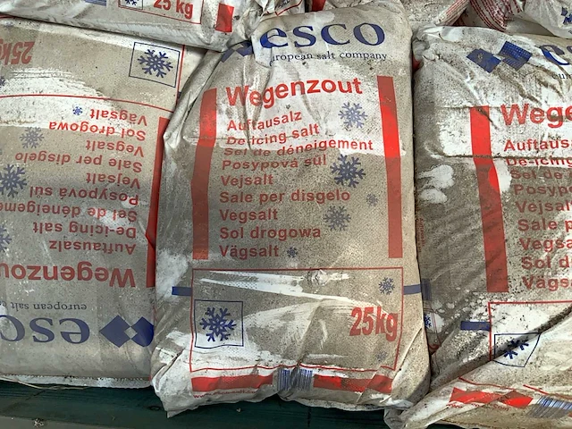 Esco wegenzout (18x) - afbeelding 3 van  3