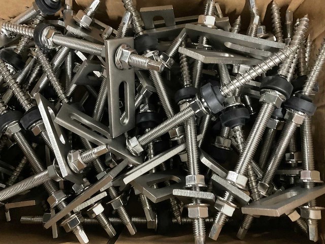 Esdec - stokschroef rvs m10x200 met stril (50x) - afbeelding 1 van  3