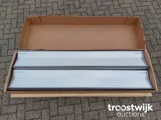 Esdec 100-7201 doos met 100 flatfix fusion wind deflectoren - afbeelding 1 van  3