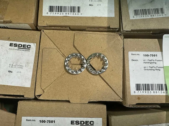 Esdec 4000 x aardingsring flatfix fusion tbv zonnepanelen - afbeelding 2 van  2