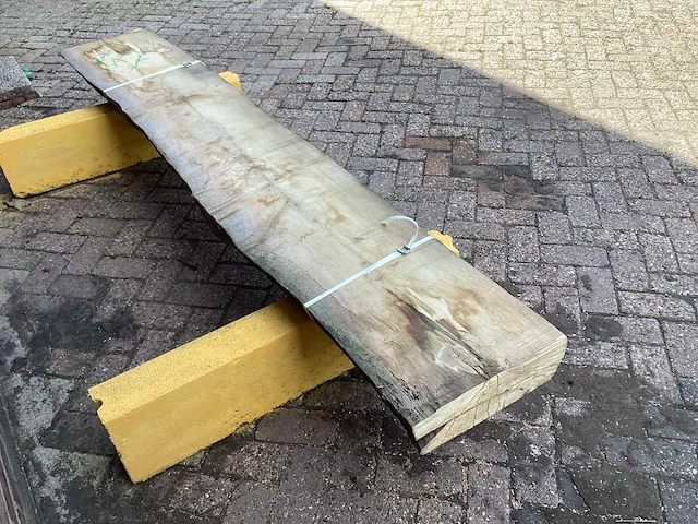 Esdoorn - 2020 gezaagd 140 x 420 x 2470 mm - schaaldeel (2x) - afbeelding 5 van  6