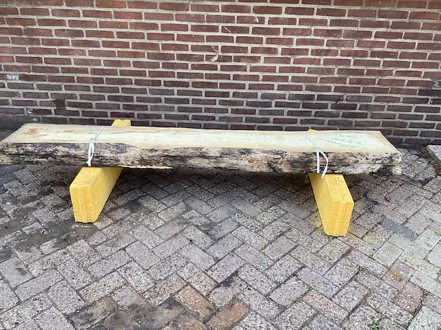 Esdoorn - 2020 gezaagd 240 x 410 x 2450 mm - schaaldeel (2x) - afbeelding 2 van  6