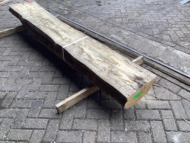 Esdoorn - kd ovengedroogd 2600x350x300 mm - schaaldeel (5x) - afbeelding 5 van  6