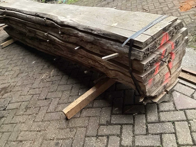 Esdoorn - kd ovengedroogd 4280 x 800 x 730 mm - iep (8x) - afbeelding 5 van  8
