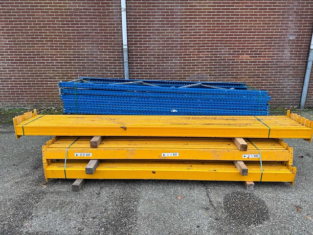 Esmena - palletstelling 27 meter (355cm hoog) - afbeelding 1 van  4
