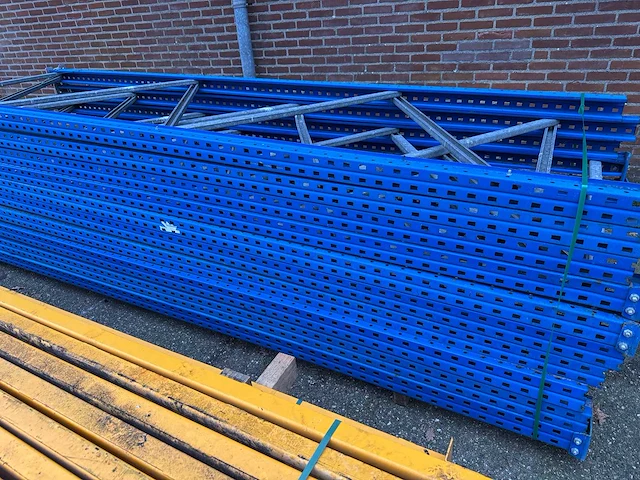 Esmena - palletstelling 27 meter (355cm hoog) - afbeelding 2 van  4