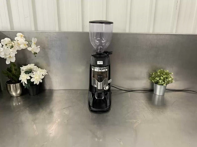Espresso italiano - k6 glossy black - koffiemolen - afbeelding 2 van  4
