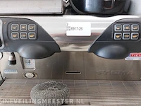 Espresso koffiemachine met bonenmaler op onderstel faema en espresso italiano, smart en md3000 - afbeelding 11 van  13