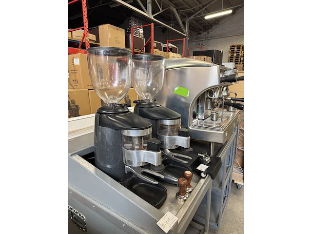 Espressomachine, 2x koffiemolen, waterontharder astoria, sae./2-ai - afbeelding 4 van  15