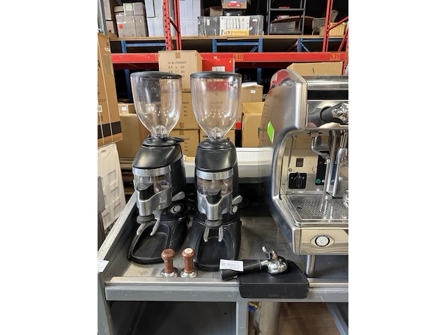 Espressomachine, 2x koffiemolen, waterontharder astoria, sae./2-ai - afbeelding 15 van  15