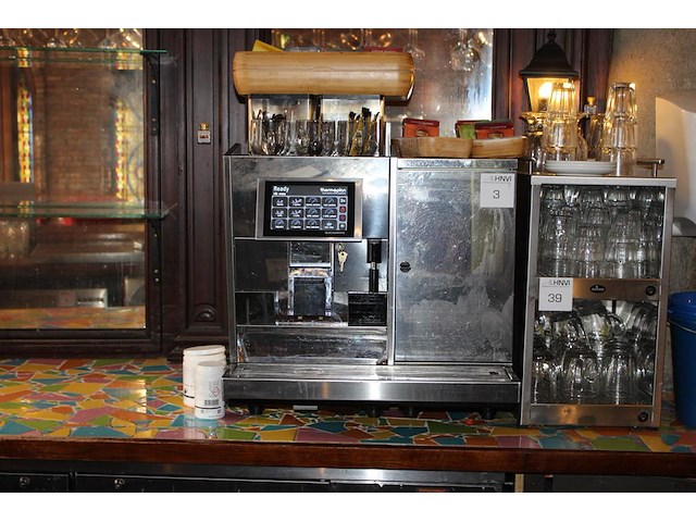 Espressomachine thermoplan b&w 3 ctm met melkopschuimer en koffiepad houder. - afbeelding 1 van  2