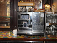 Espressomachine thermoplan b&w 3 ctm met melkopschuimer en koffiepad houder.