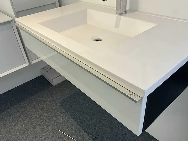 Esprit badkamermeubelset - afbeelding 3 van  6