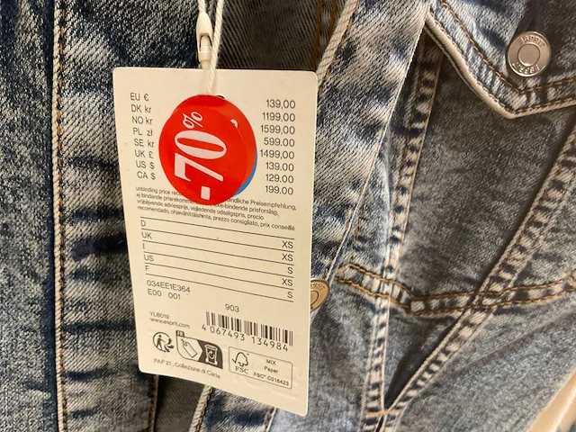 Esprit etalage dames kledingrestanten (50x) - afbeelding 13 van  14