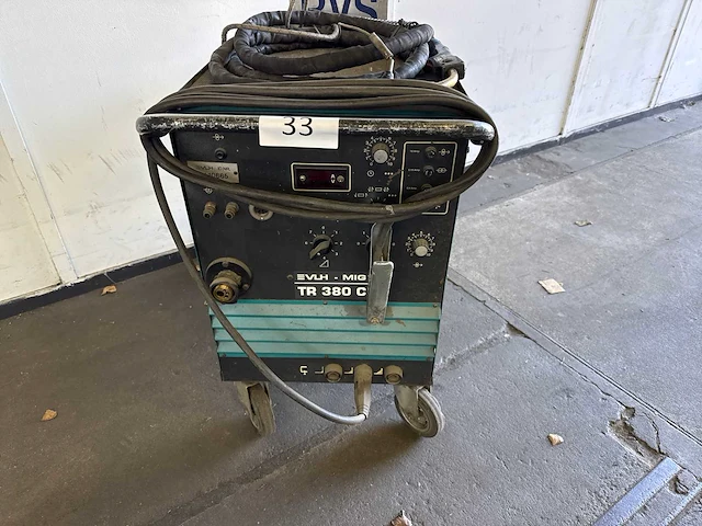 Ess 124 - evlh tr380c - mig welding machine - afbeelding 3 van  5