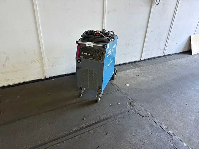 Ess 228 - synmag 4100 - mig welding machine - afbeelding 1 van  5