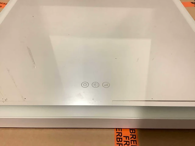 Ess lugano - led - badkamer spiegel crème 80x80cm - afbeelding 2 van  5