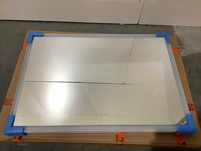 Ess lugano - led - badkamer spiegel wit 100x70cm - afbeelding 3 van  5