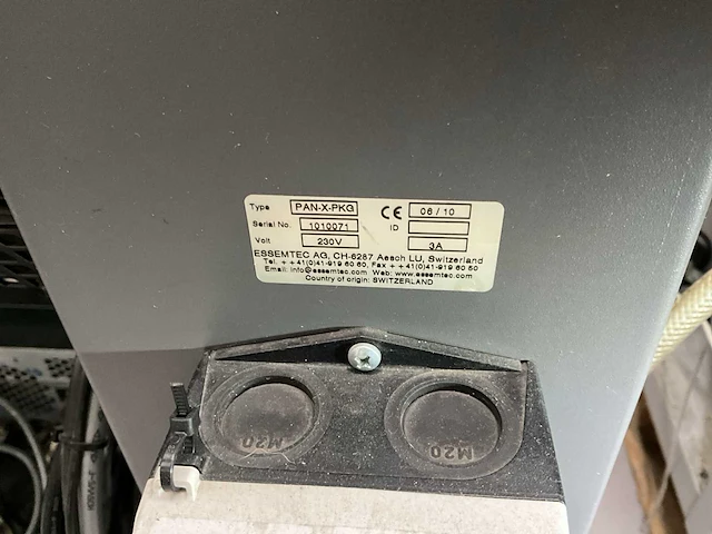 Essemtec pantera x pick and place machine - afbeelding 3 van  12