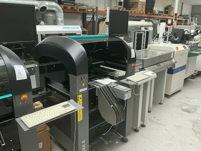 Essemtec pantera x pick and place machine - afbeelding 6 van  12