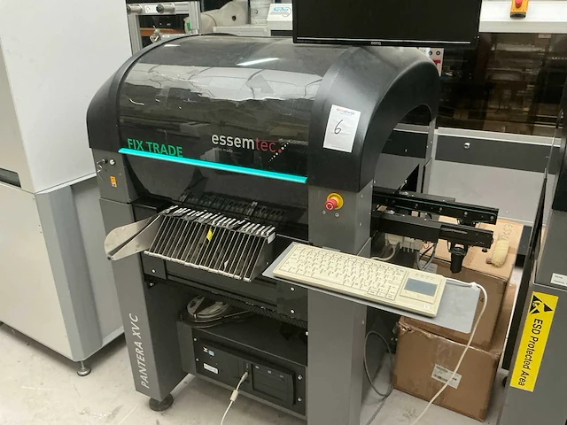 Essemtec pantera xvc pick and place machine - afbeelding 7 van  12