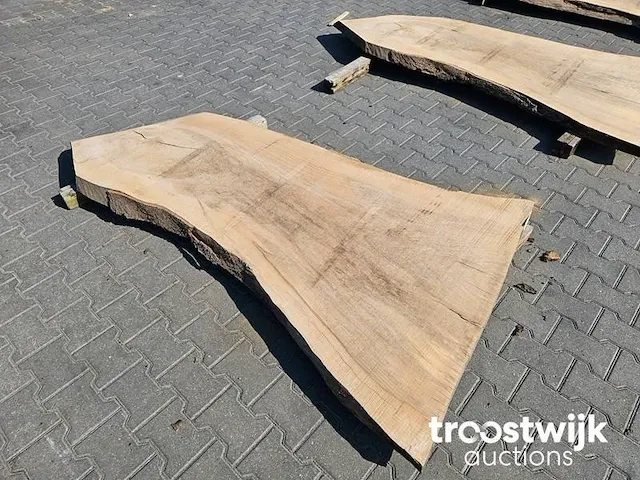 Essen boomstamblad ovengedroogd 218cm breedte 70-120cm dikte 6cm - afbeelding 1 van  6