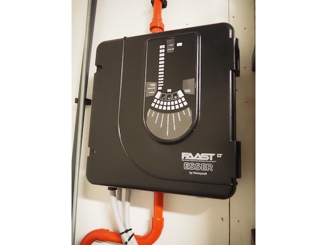 Esser - afbeelding 2 van  5