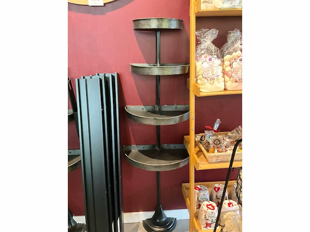 Etagères en wandplanken - afbeelding 5 van  6