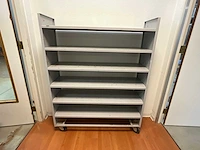 Etagewagen v.v. 6 niveaus 117x35x149cm (2x) - afbeelding 1 van  4