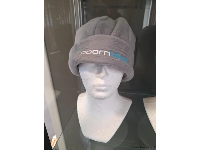 Etalage mannequin hoofden - afbeelding 4 van  5