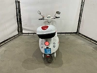 Etalian - snorscooter - retro - e-scooter - afbeelding 10 van  14
