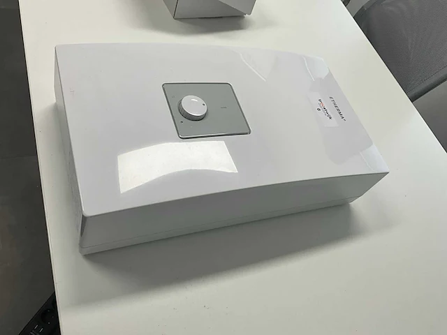 Etherma et-aqua-whe-15 elektrische keuken boiler - afbeelding 3 van  5