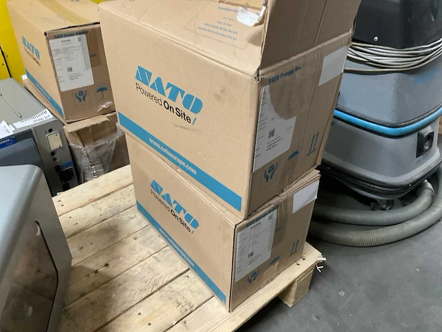 Etikettenprinter met etiketten - afbeelding 9 van  10