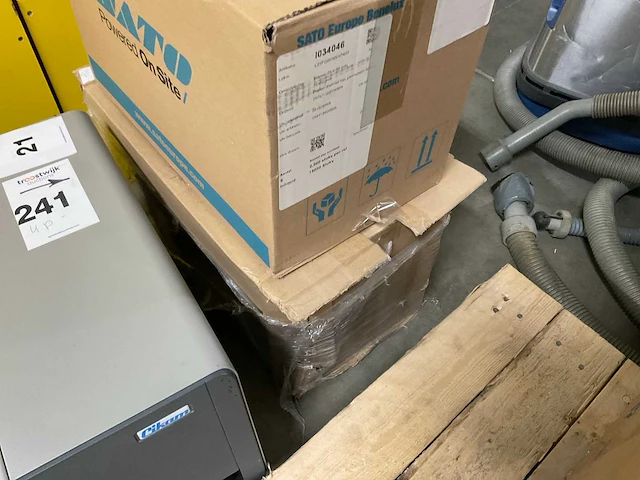 Etikettenprinter met etiketten - afbeelding 6 van  9