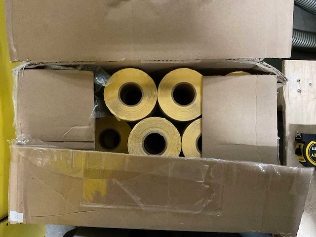 Etikettenprinter met etiketten - afbeelding 9 van  9